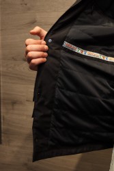 Куртка демісезонна