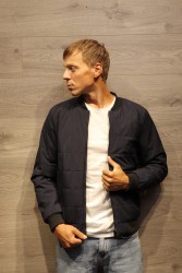 Куртка демісезонна двостороння