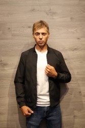 Куртка демісезонна