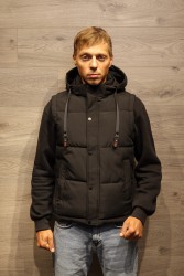 Куртка демісезонна